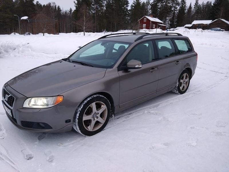 Begagnad Volvo V70 185 HK (136 kW) 2008 Kombi
