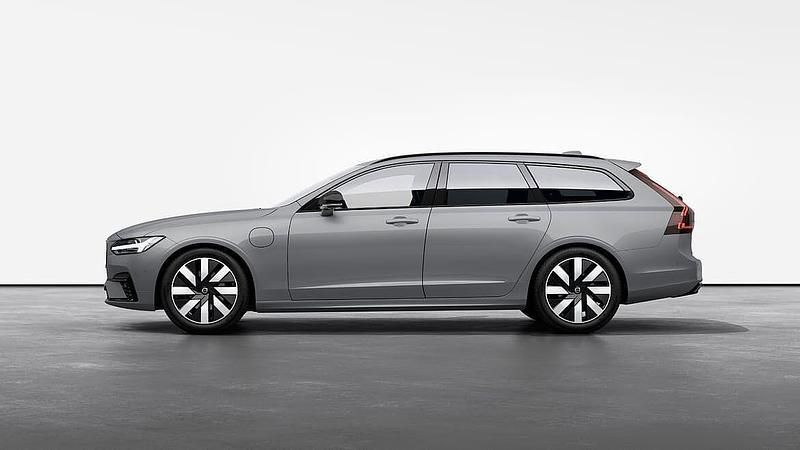 Grå Ny 2024 Volvo V90 Ultra Kombi | 619 900 kr (Dyr) - Bild 1/4