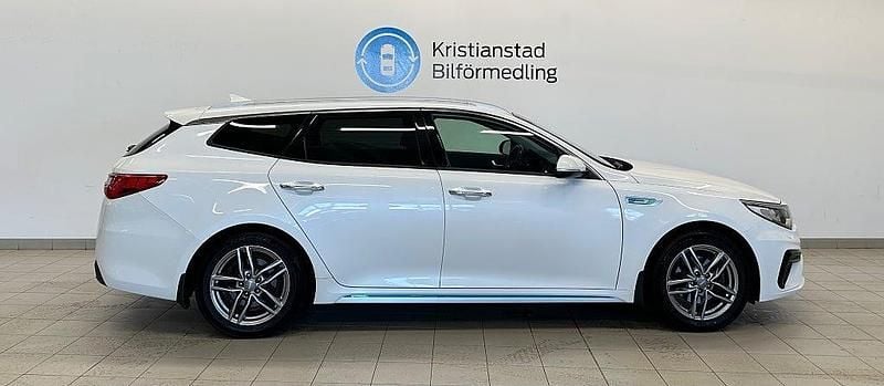 Begagnad Kia Optima Sport 205 HK (150 kW) 2019 Vit Kombi