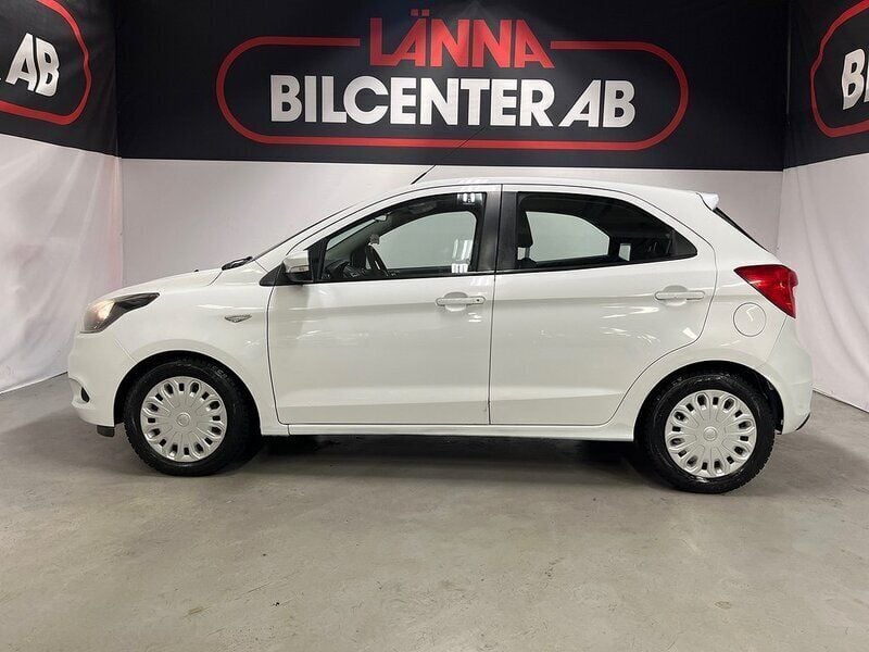 Begagnad Ford Ka Trend 86 HK (63 kW) 2016 Vit Halvkombi