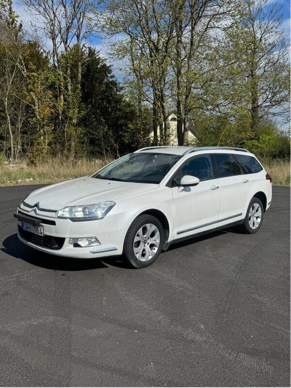 Vit Begagnad 2011 Citroën C5 Kombi | 35 000 kr (Bra pris) - Bild 1/4