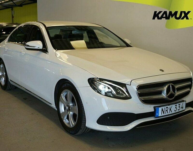 Vit Begagnad 2017 Mercedes E200 Sedan | 314 800 kr (Lite dyr) - Bild 1/4