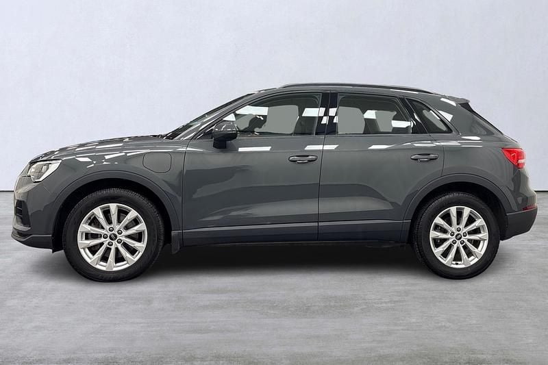 Begagnad Audi Q3 245 HK (180 kW) 2023 Grå SUV