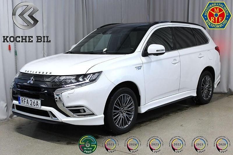 Begagnad Mitsubishi Outlander P-HEV Edition 135 HK (99 kW) 2019 Vit SUV