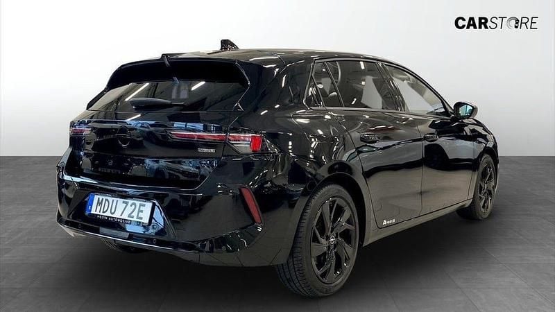 Begagnad Opel Astra GS Line 150 HK (110 kW) 2022 Svart Halvkombi