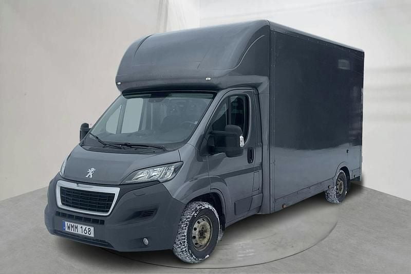 Begagnad Peugeot Boxer 163 HK (119 kW) 2018 Grå Van
