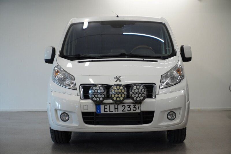 Vit Begagnad 2015 Peugeot Expert Van | 79 999 kr (Marknadspris) - Bild 1/4