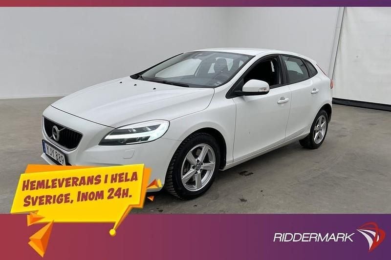 Begagnad Volvo V40 Kinetic 122 HK (89 kW) 2017 Vit Halvkombi
