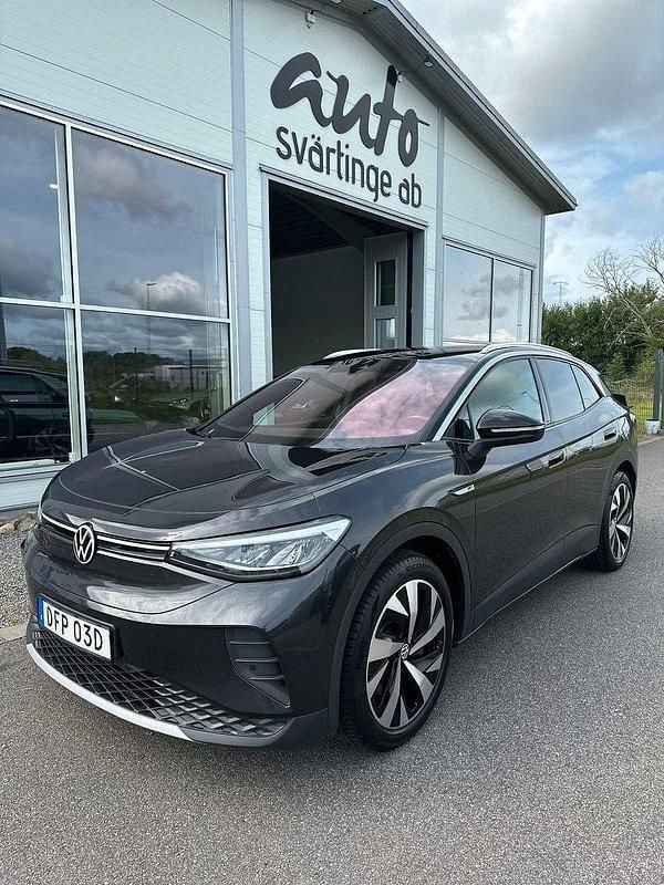 Mörkgrå (grå) Begagnad 2021 VW ID.4 Pro Performance SUV | 279 800 kr (Superpris) - Bild 1/4