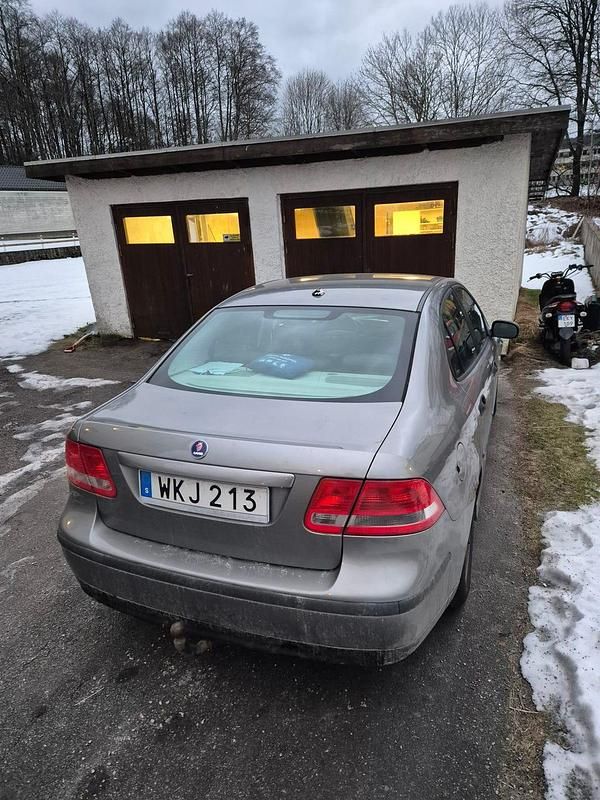 Begagnad Saab 9-3 150 HK (110 kW) 2005