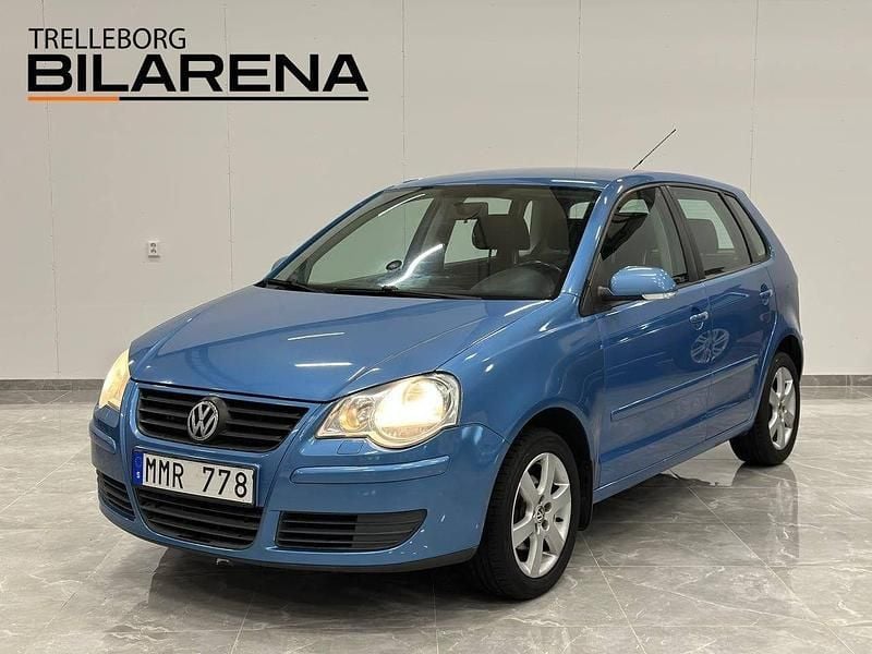 Blå Begagnad 2008 VW Polo Comfortline Halvkombi | 29 900 kr (Marknadspris) - Bild 1/4