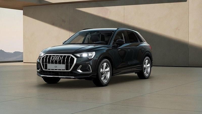 Svart Ny 2025 Audi Q3 Advanced SUV | 425 100 kr (Lite dyr) - Bild 1/4