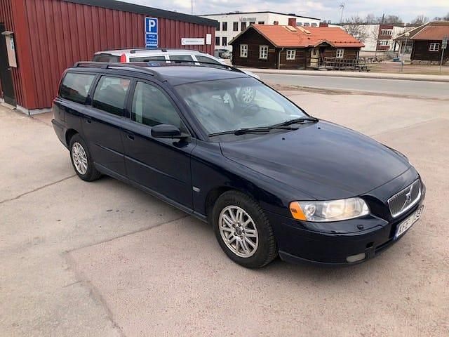 Begagnad 2006 Volvo V70 Kombi | 5 000 kr (Superpris) - Bild 1/2