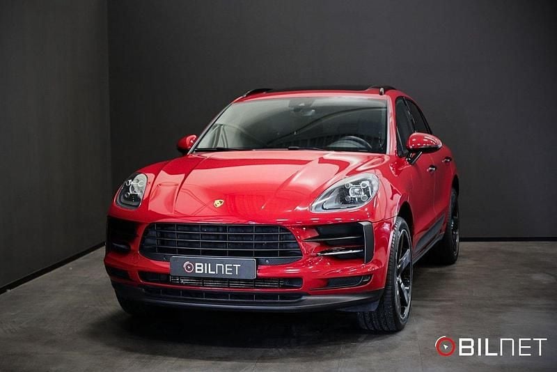 Röd Begagnad 2019 Porsche Macan SUV | 569 900 kr (Dyr) - Bild 1/4