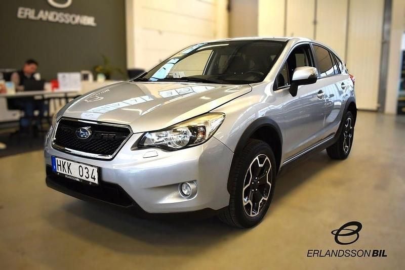 Silver Begagnad 2012 Subaru XV SUV | 109 900 kr (Bra pris) - Bild 1/4