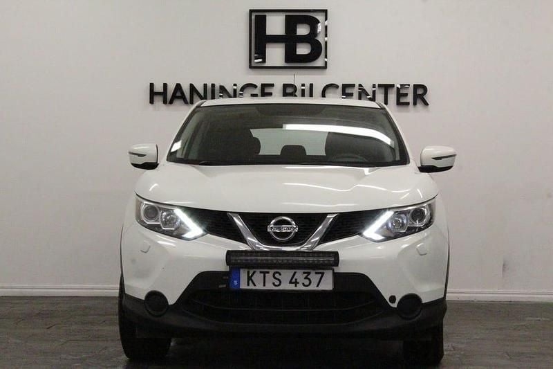 Begagnad Nissan Qashqai 116 HK (85 kW) 2016 Vit SUV