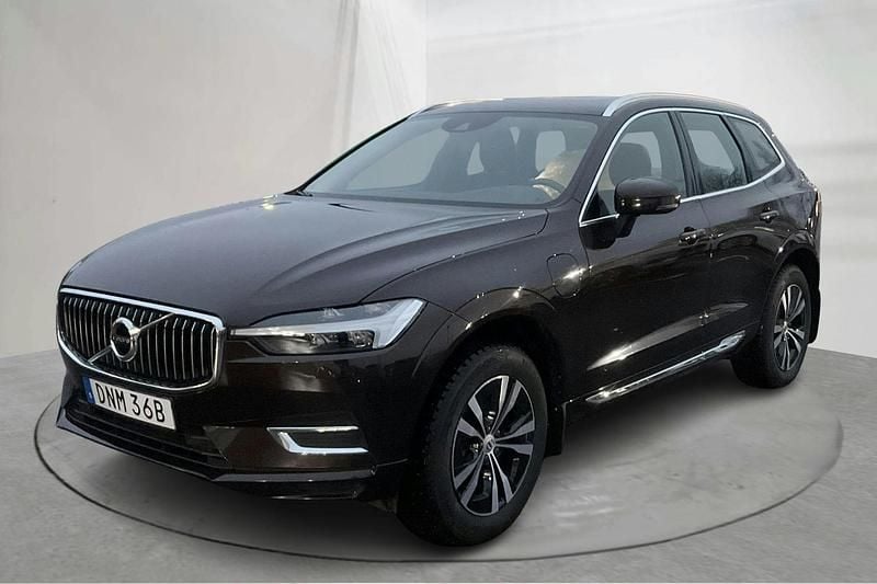 Mörkbrun Begagnad 2021 Volvo XC60 Inscription SUV | 299 000 kr (Superpris) - Bild 1/4