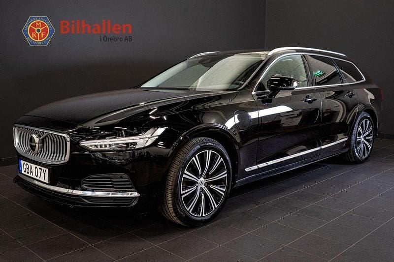 Svart Begagnad 2021 Volvo V90 Inscription Kombi | 349 900 kr (Superpris) - Bild 1/4