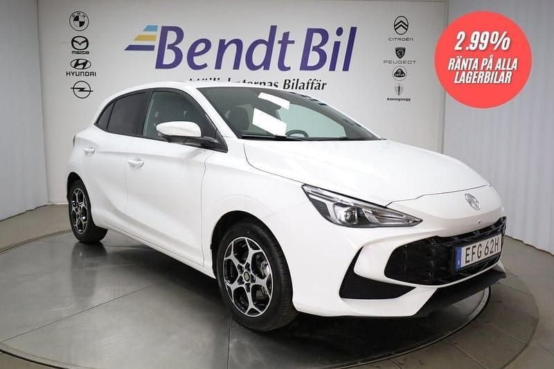 Begagnad MG MG3 194 HK (142 kW) 2024 Vit Halvkombi