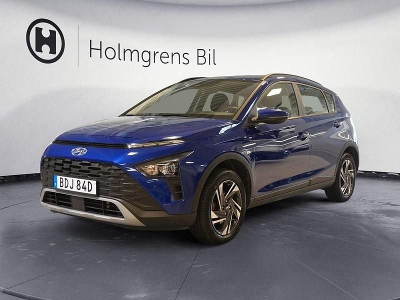 Blå Begagnad 2022 Hyundai Bayon Essential SUV | 179 900 kr (Bra pris) - Bild 1/4