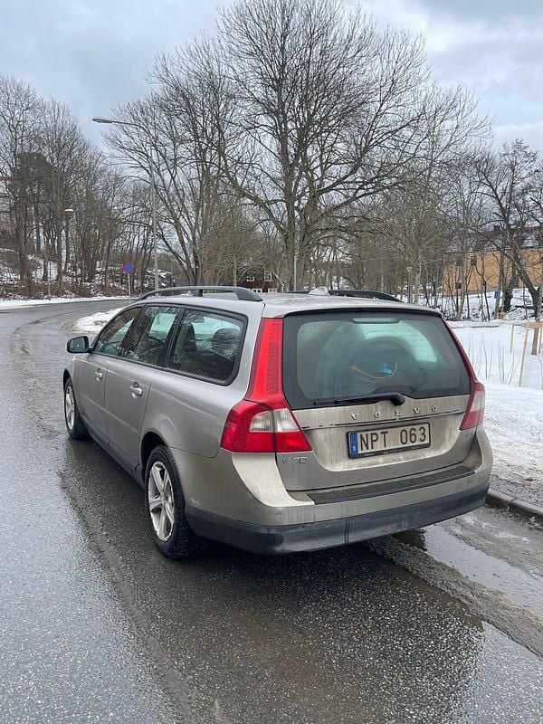 Begagnad Volvo V70 145 HK (106 kW) 2009 Kombi