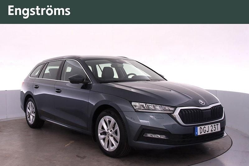 Grå Begagnad 2020 Skoda Octavia Kombi | 235 000 kr (Lite dyr) - Bild 1/4