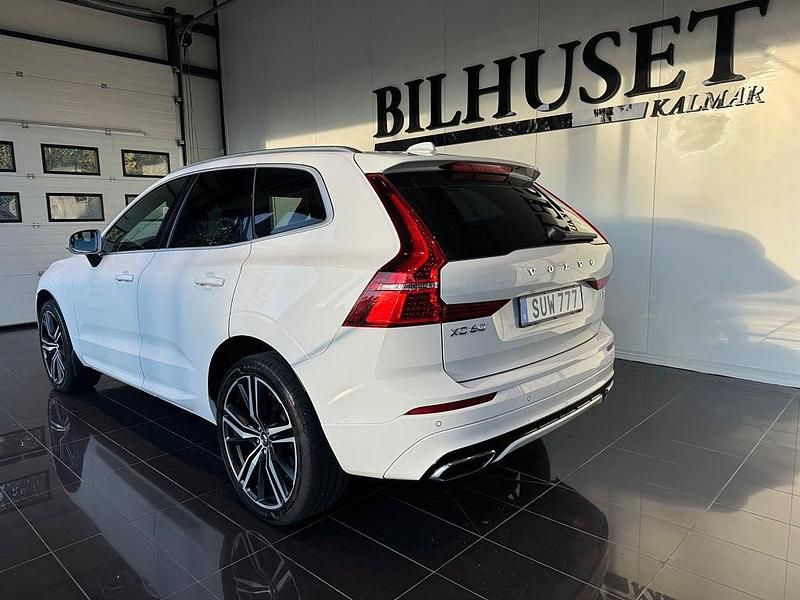 Begagnad Volvo XC60 R-Design 251 HK (184 kW) 2018 Vit SUV