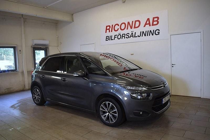 Grå (gråmet) Begagnad 2013 Citroën C4 Picasso Exclusive Minibuss | 89 900 kr (Marknadspris) - Bild 1/4