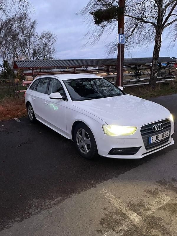 Begagnad 2013 Audi A4 Kombi | 75 000 kr (Bra pris) - Bild 1/4