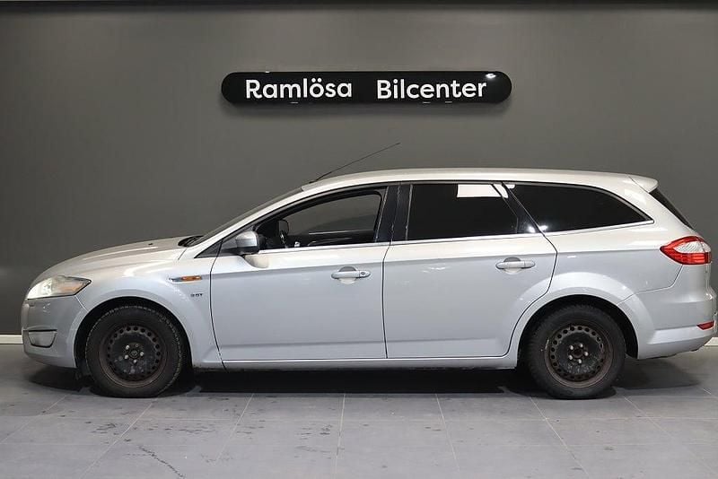 Begagnad Ford Mondeo Titanium X 220 HK (161 kW) 2007 Grå Kombi