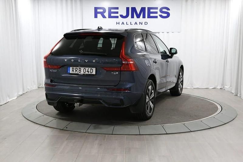 Begagnad Volvo XC60 Plus 355 HK (261 kW) 2025 Blå SUV