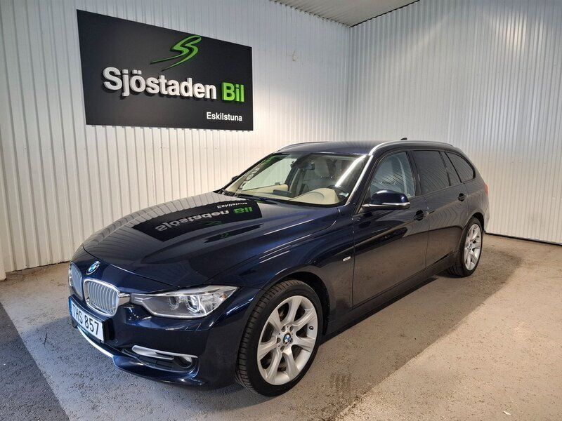 Blå Begagnad 2014 BMW 320 Kombi | 179 900 kr (Marknadspris) - Bild 1/3
