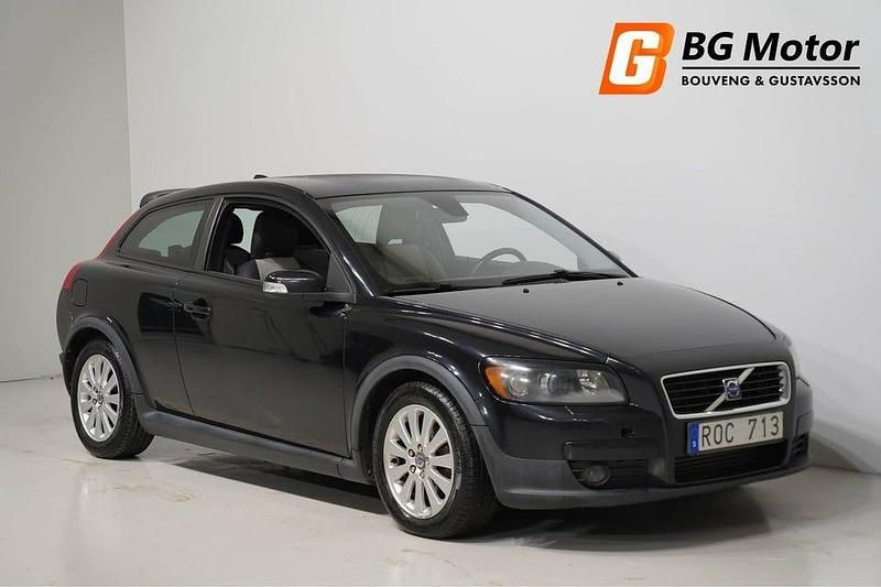 Svart Begagnad 2007 Volvo C30 Momentum Halvkombi | 49 900 kr - Bild 1/3