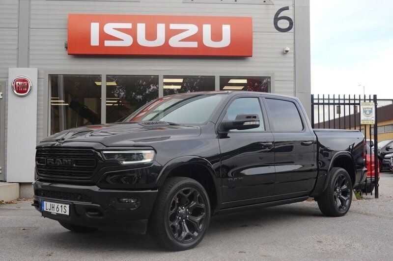 Svart (svart metallic) Begagnad 2020 Dodge Ram Limited Pickup | 837 375 kr (Superpris) - Bild 1/4