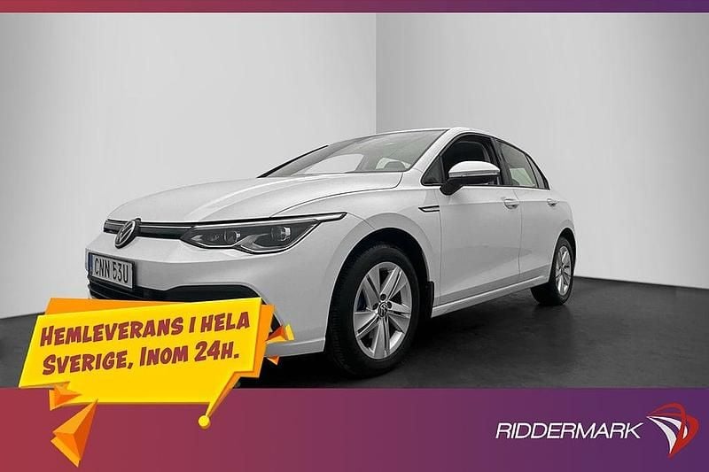 Begagnad VW Golf VIII 150 HK (110 kW) 2020 Vit Halvkombi