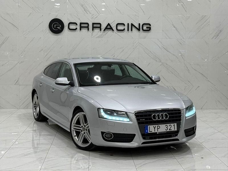 Silver Begagnad 2011 Audi A5 Sportback Halvkombi | 79 900 kr (Marknadspris) - Bild 1/4