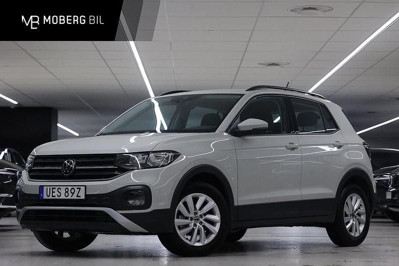 Grå Begagnad 2022 VW T-Cross SUV | 189 900 kr (Marknadspris) - Bild 1/2