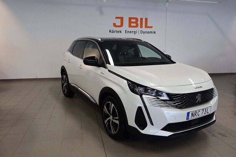 Vit Begagnad 2021 Peugeot 3008 GT SUV | 319 900 kr (Dyr) - Bild 1/4