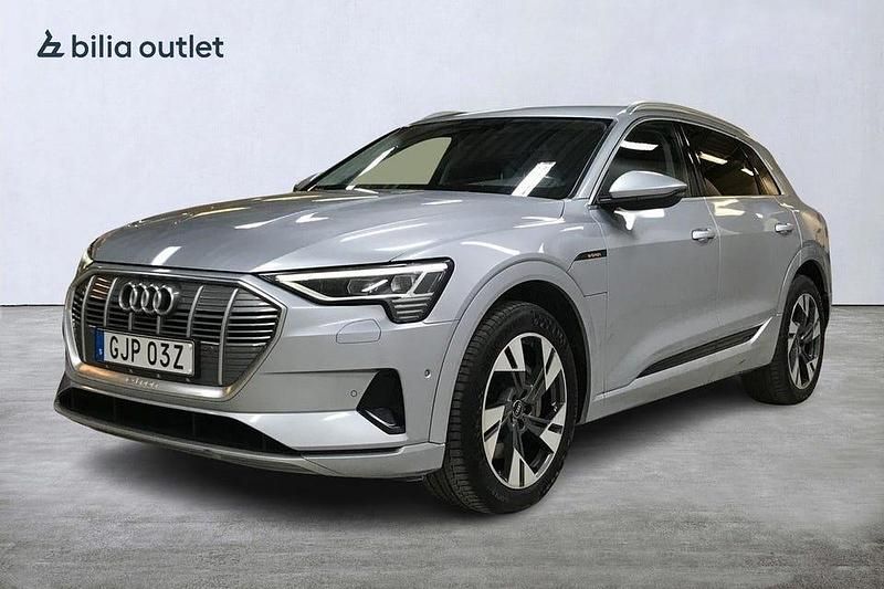 Silver Begagnad 2021 Audi e-tron Proline SUV | 304 900 kr (Superpris) - Bild 1/3