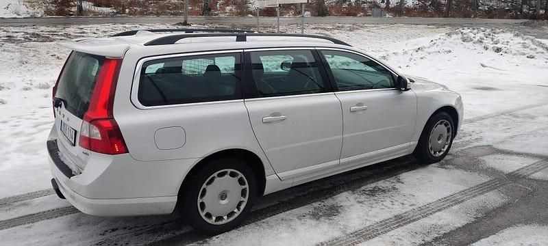 Begagnad Volvo V70 175 HK (128 kW) 2010 Kombi