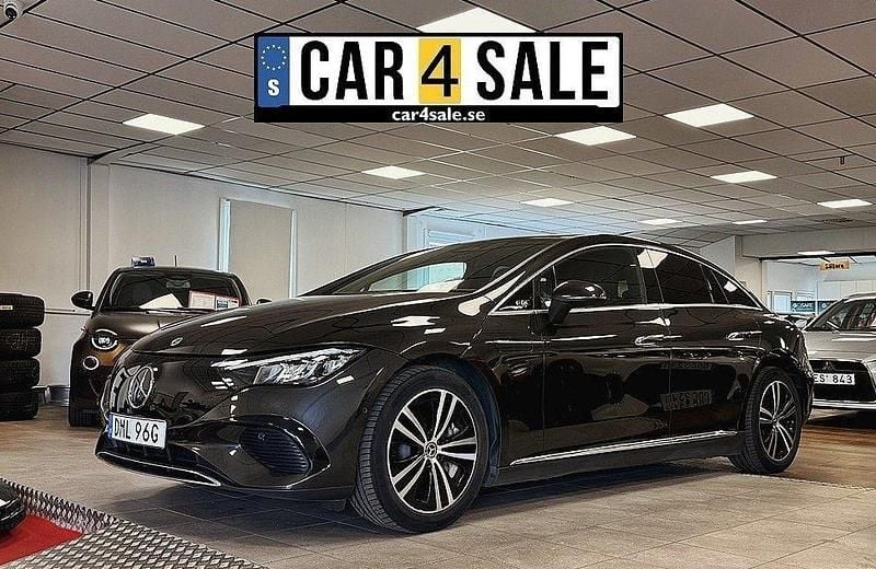 Grå Begagnad 2022 Mercedes EQE350 Avantgarde Sedan | 474 900 kr (Marknadspris) - Bild 1/4