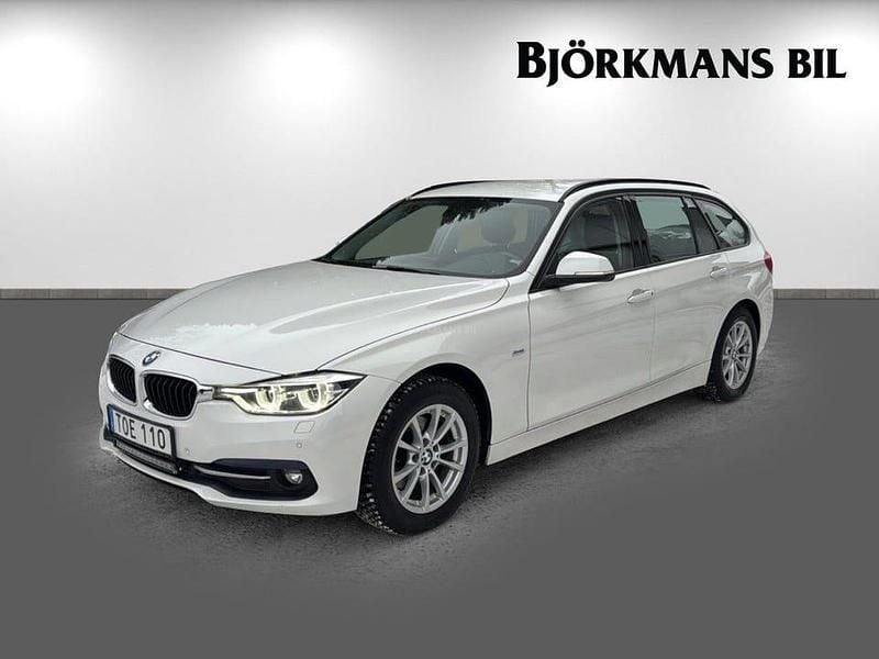 Begagnad BMW 320 Sport Line 190 HK (139 kW) 2017 Vit Kombi