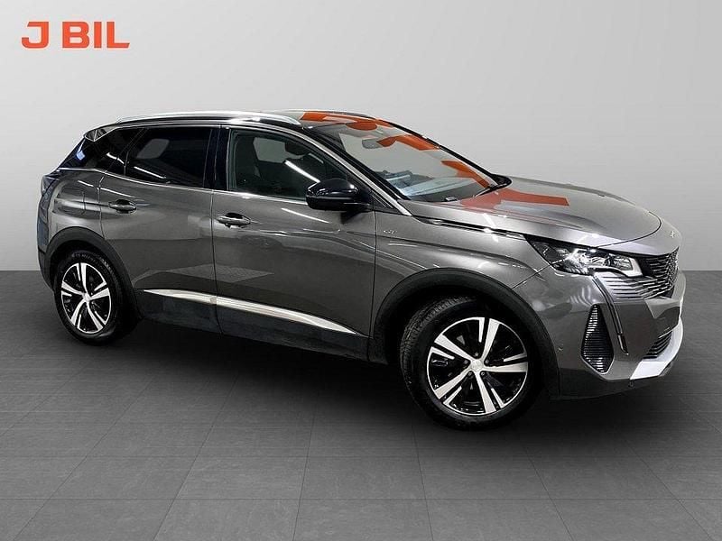 Grå Begagnad 2024 Peugeot 3008 GTi SUV | 269 900 kr (Bra pris) - Bild 1/4