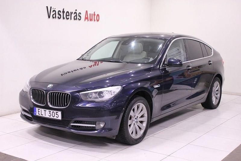 Blå Begagnad 2009 BMW 535 Sedan | 114 900 kr (Superpris) - Bild 1/4