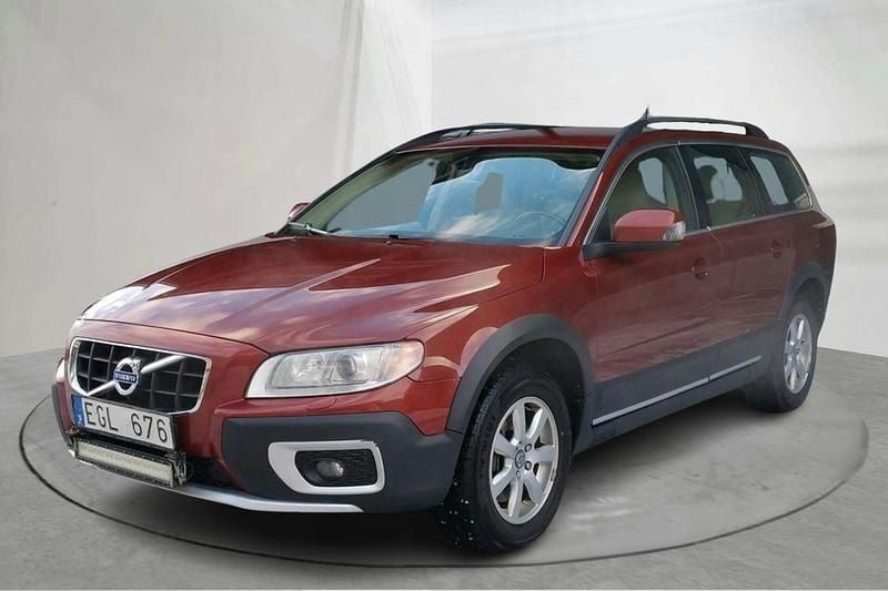 Begagnad Volvo XC70 Summum 205 HK (150 kW) 2011 Röd Kombi