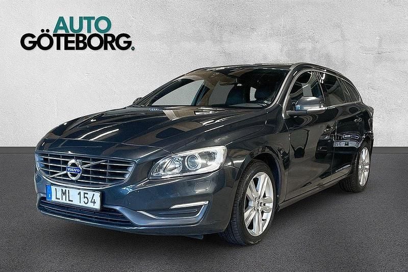 Grå Begagnad 2014 Volvo V60 Momentum Kombi | 117 500 kr (Marknadspris) - Bild 1/3