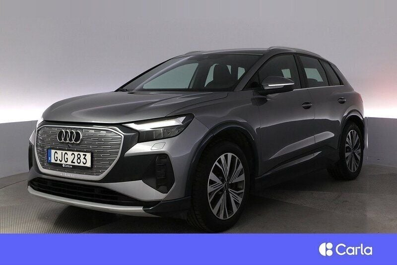 Grå Begagnad 2021 Audi Q4 e-tron Advanced SUV | 334 900 kr - Bild 1/4