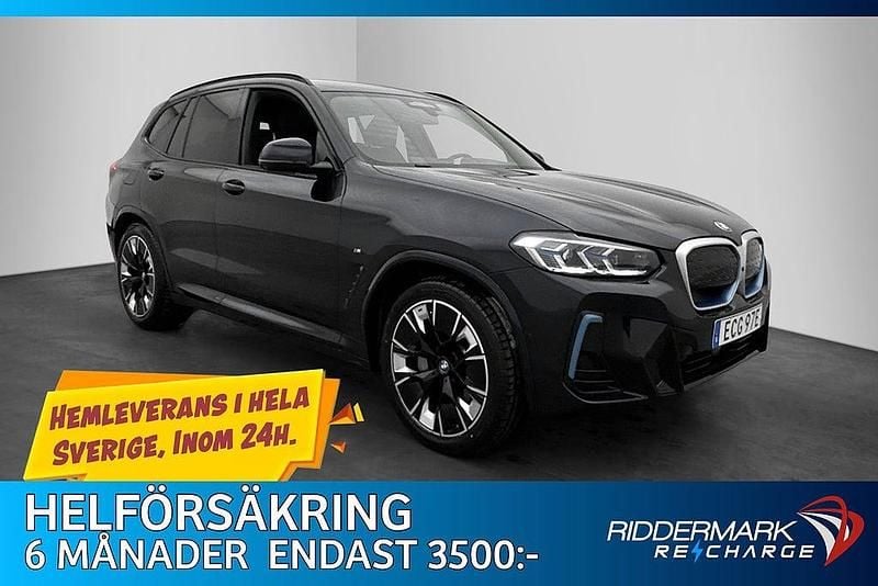 Svart Begagnad 2022 BMW iX3 M Sport SUV | 409 900 kr (Marknadspris) - Bild 1/4