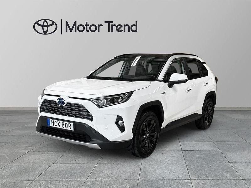 Vit Begagnad 2019 Toyota RAV4 Hybrid Executive SUV | 349 000 kr (Marknadspris) - Bild 1/4
