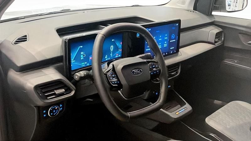 Ny Ford Transit Limited 100 kW (136 HK) 2025 Frozen white